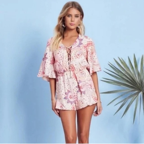 Lovers + Friends NWT Epiphany paisley  floral print pink romper size medium - Picture 3 of 15